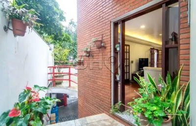 Casa com 4 quartos à venda na rua barão de itaúna, 177, lapa, são paulo, 300 m2 por r$ 1.395.000