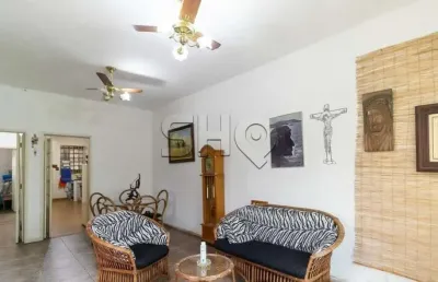 Casa com 7 quartos para alugar na rua heitor penteado, 1957, sumarezinho, são paulo, 224 m2 por r$ 16.000