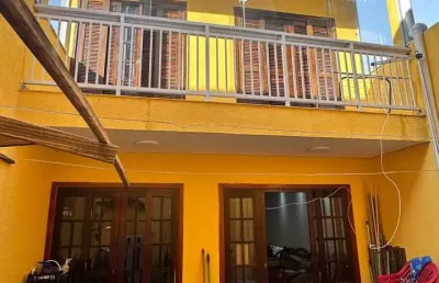 Sobrado vila síria, estuda troca por imóvel de menor valor.
