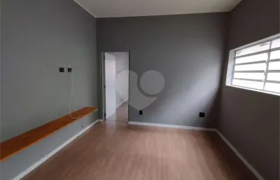 Casa com 8 quartos à venda na Rua Nanuque, Vila Leopoldina, São Paulo