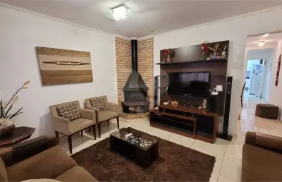 Casa com 3 quartos à venda na Rua Camilo, Vila Romana, São Paulo