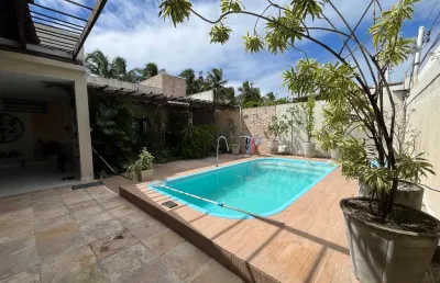 Excelente casa com fino acabamento e bem distribuída em barra nova