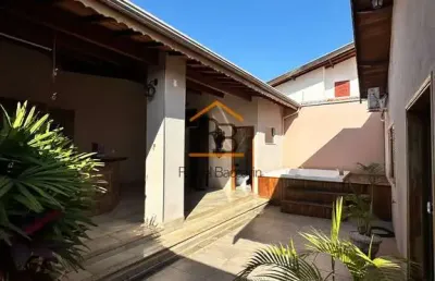 Casa à venda no bairro jardim itália - pirassununga/sp