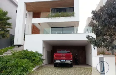 Casa em condomínio fechado com 3 quartos para alugar na Rua Waldyr Francisco Luciano, 49, Granja Viana, Cotia