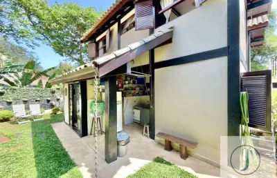 Casa em condomínio fechado com 3 quartos à venda na Rua Três Rios, 04, Granja Viana, Carapicuíba