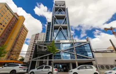 Água verde - sala comercial semimobiliada, bem localizada.