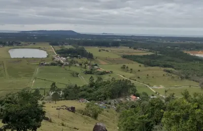 Sítio a 2 km do pedagio da pinheira - palhoça sc - contrato de compra e venda de 50 anos.