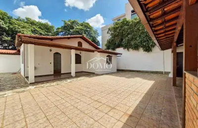 Casa com 4 quartos à venda na Rua Castelo De Guimarães, 125, Castelo, Belo Horizonte