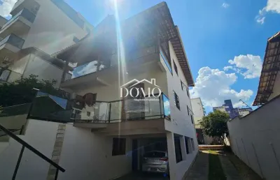 Casa com 4 quartos à venda na Rua Hélio de Senna Figueiredo, 220, Serrano, Belo Horizonte