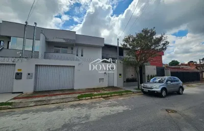 Casa com 3 quartos à venda na Rua Alvarenga Peixoto, 516, Nacional, Contagem