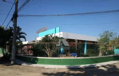 Casa com 4 dormitórios à venda, 256 m² por r$ 800.000,00 - coqueiral - araruama/rj
