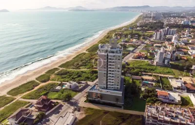 Apartamento pronto para morar frente mar em balneário piçarras com lazer completo.