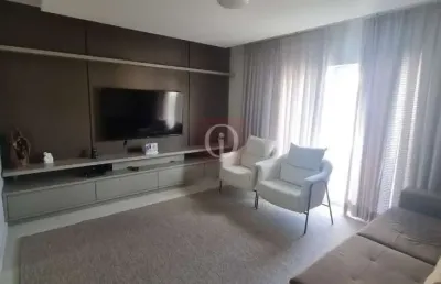 Sobrado averbado no bairro saguaçu - comercial/residencial + edícula nos fundos.