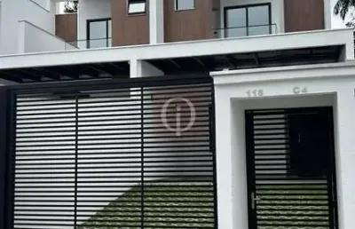 Venha se encantar com essa oportunidade de um sobrado geminado pronto para morar no bairro atiradores!