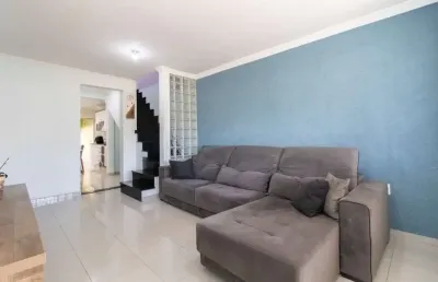 Casa para venda no parque vitória, com 3 quartos, 3 suítes, 5 banheiros, 3 vagas de garagem, 194m² de área construída.