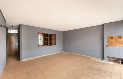 Casa à venda na vila gustavo, com 3 quartos, 1 suíte, 2 banheiros, 2 vagas, 145m²