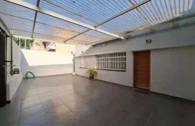 Casa térrea à venda na parada inglesa, com 4 quartos, 3 suítes, 4 banheiros, 4 vagas, 200m²