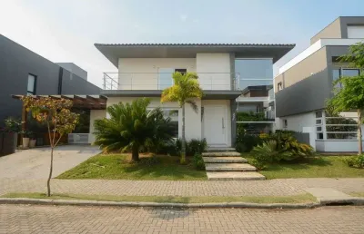Casa em condomínio fechado com 3 quartos à venda na Rodovia Doutor Antônio Luiz Moura Gonzaga, 3825, Rio Tavares, Florianópolis