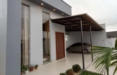 Casa alto padrão 3 dormitórios sendo 2 suítes em tubarão