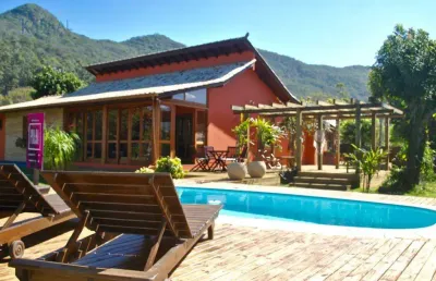 Casa com 7 quartos para alugar na Estrada João Belarmino da Silva, 2576, Pântano do Sul, Florianópolis