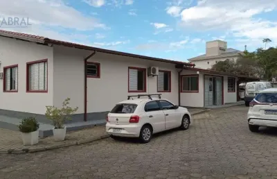Casa com 2 quartos à venda na Rua Heládio Mário de Souza, 2, Centro, São José