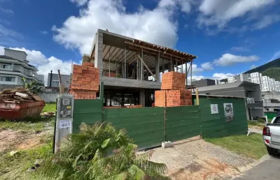 Casa com 3 quartos à venda na Rua Lagoinha, 1, Pedra Branca, Palhoça