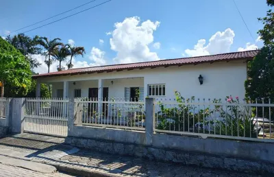 Casa com 3 quartos à venda na Rua João Silva, 293, Aririu, Palhoça