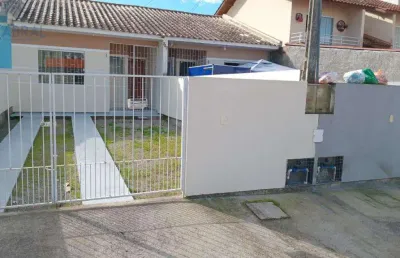 Casa com 2 quartos para alugar na Rua Pedro Antônio dos Santos, 348, São Sebastião, Palhoça