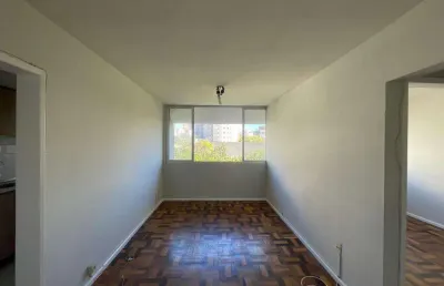 Apartamento com 2 quartos para alugar na Rua Jade Magalhães, Centro, Florianópolis