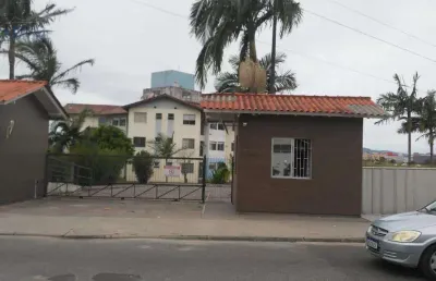 Apartamento com 2 quartos para alugar na Rua Jacob Weingartner, 4619, Centro, Palhoça