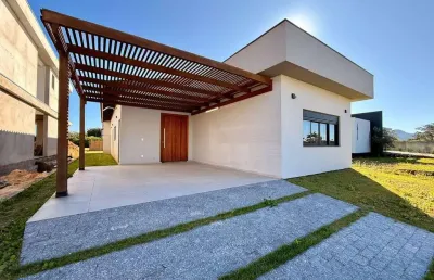 Casa com 3 quartos à venda na Praia do Ouvidor, Garopaba 
