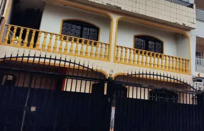 Sobrado para venda com 200 metros quadrados com 3 quartos em guará i