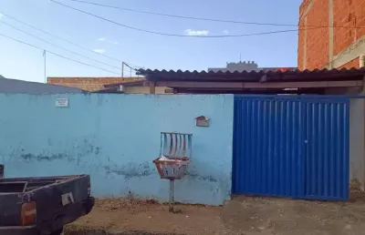 Casa para venda com 3 quartos no centro da cidade ocidental