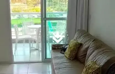 Apartamento mobiliado em muro alto com 3 quartos (1 suíte) para venda