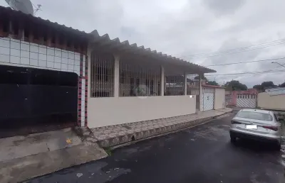 Casa com 4 quartos à venda na R. Frei Luiz De Souza, 897, Alvorada, Manaus