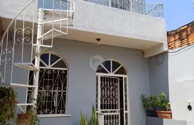 Casa com 4 quartos à venda na Rua Frei Caneca, 87, Colônia Oliveira Machado, Manaus