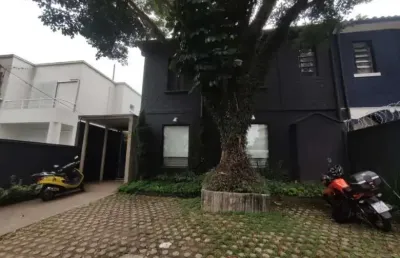 Sala comercial com 9 salas para alugar na Rua Groenlândia, Jardim América, São Paulo