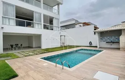 Casa arquipélago de manguinhos 3 quartos sendo 2 suítes