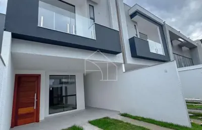 Casa com 3 quartos à venda na Avenida Copacabana, 708, Morada de Laranjeiras, Serra