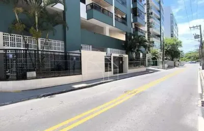 Apartamento de 3 quartos sendo 1 suíte em jardim camburi na primeira quadra do mar