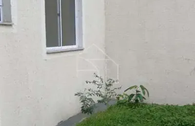 Apartamento térreo com quintal no residencial vila de itaúnas – morada de laranjeiras