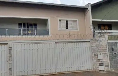 Casa com 5 quartos à venda na Nossa Senhora da Abadia, Uberaba 