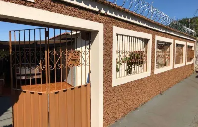 Casa à venda, 3 quartos, 5 vagas, conjunto costa telles ii - uberaba/mg