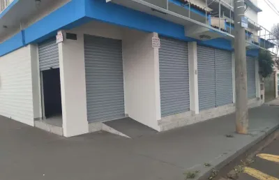 Sala comercial para alugar no São Benedito, Uberaba 