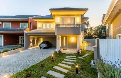 Casa em condomínio fechado com 4 quartos à venda na rua adolfo werneck, 309, jardim das américas, curitiba, 360 m2 por r$ 2.450.000