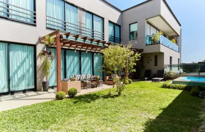 Casa em condomínio fechado com 4 quartos à venda na rua eduardo sprada, 630, campo comprido, curitiba, 832 m2 por r$ 8.500.000