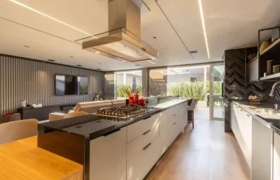 Casa com 4 quartos à venda na rua maranhão, 844, água verde, curitiba, 514 m2 por r$ 3.600.000