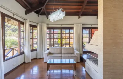 Casa em condomínio fechado com 3 quartos à venda na rua josé culpi, 247, santa felicidade, curitiba, 299 m2 por r$ 2.400.000