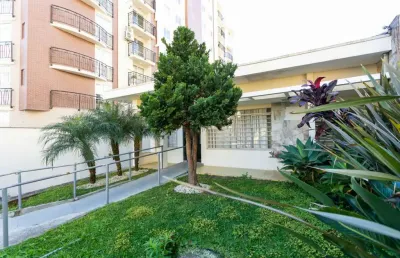 Casa à venda na rua professora ephigênia do rego barros, 50, bigorrilho, curitiba, 373 m2 por r$ 2.200.000
