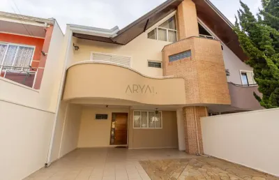 Casa com 4 quartos à venda na rua doutor bronislau ostoja roguski, 704, jardim das américas, curitiba, 199 m2 por r$ 850.000